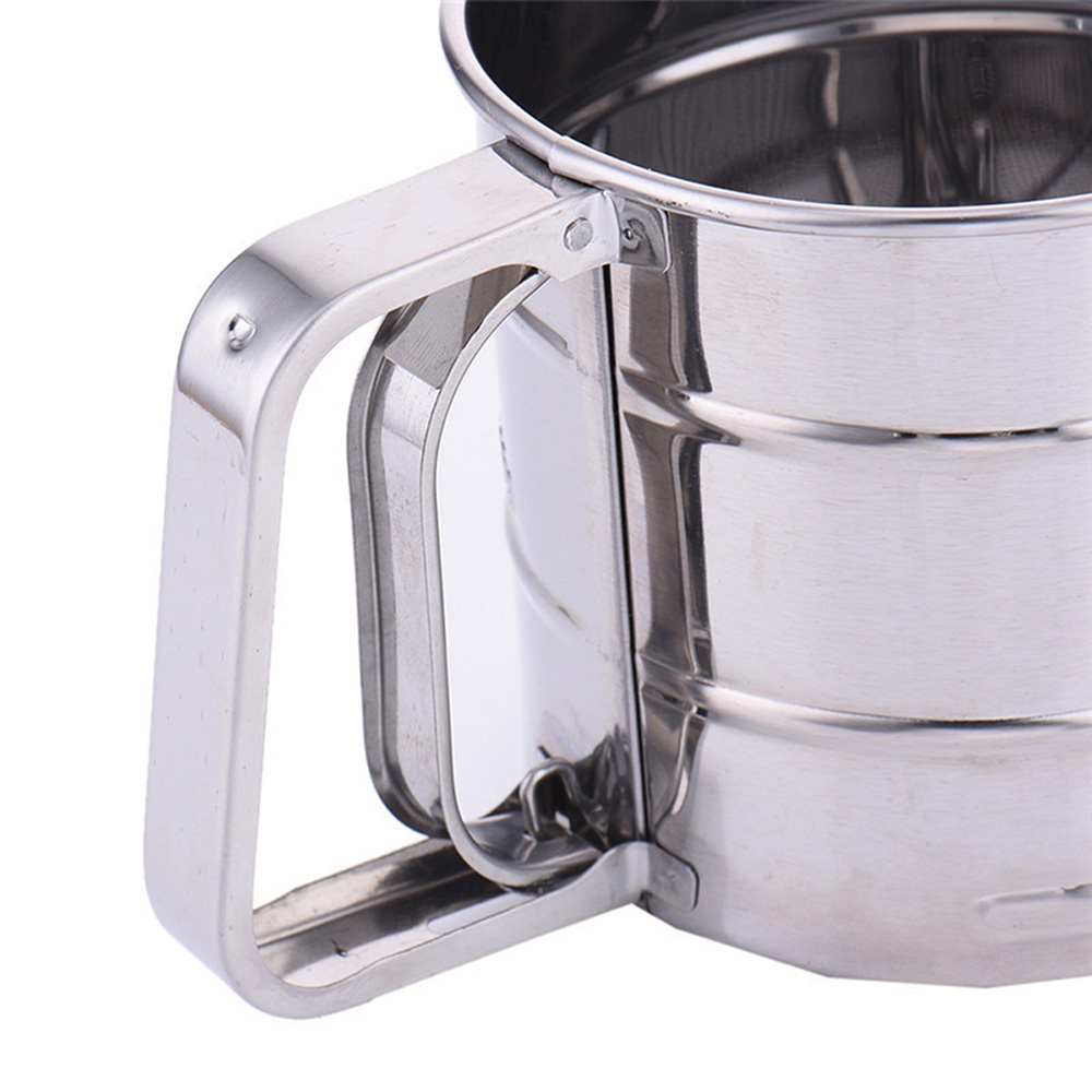 Stainless Steel Hand Hold Flour Sieve Sugar Powder Sieve for Cooking Baking Tools