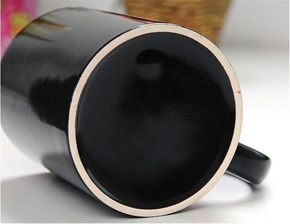 BALDR Gadget Light Bulb Mug Heat Sensitive Colour Changing Gift