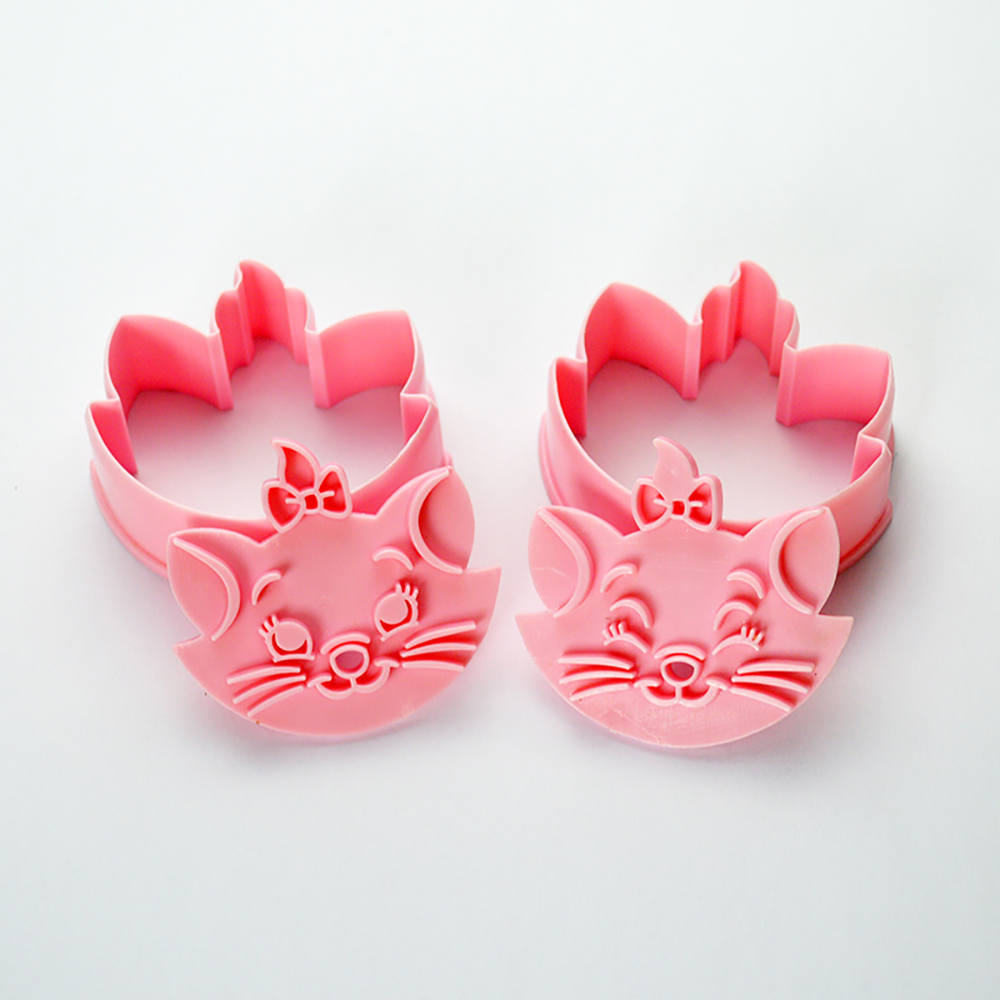 Pair of 3D Biscuit Mold Cat Cookie Cutters Cookie Stamps
