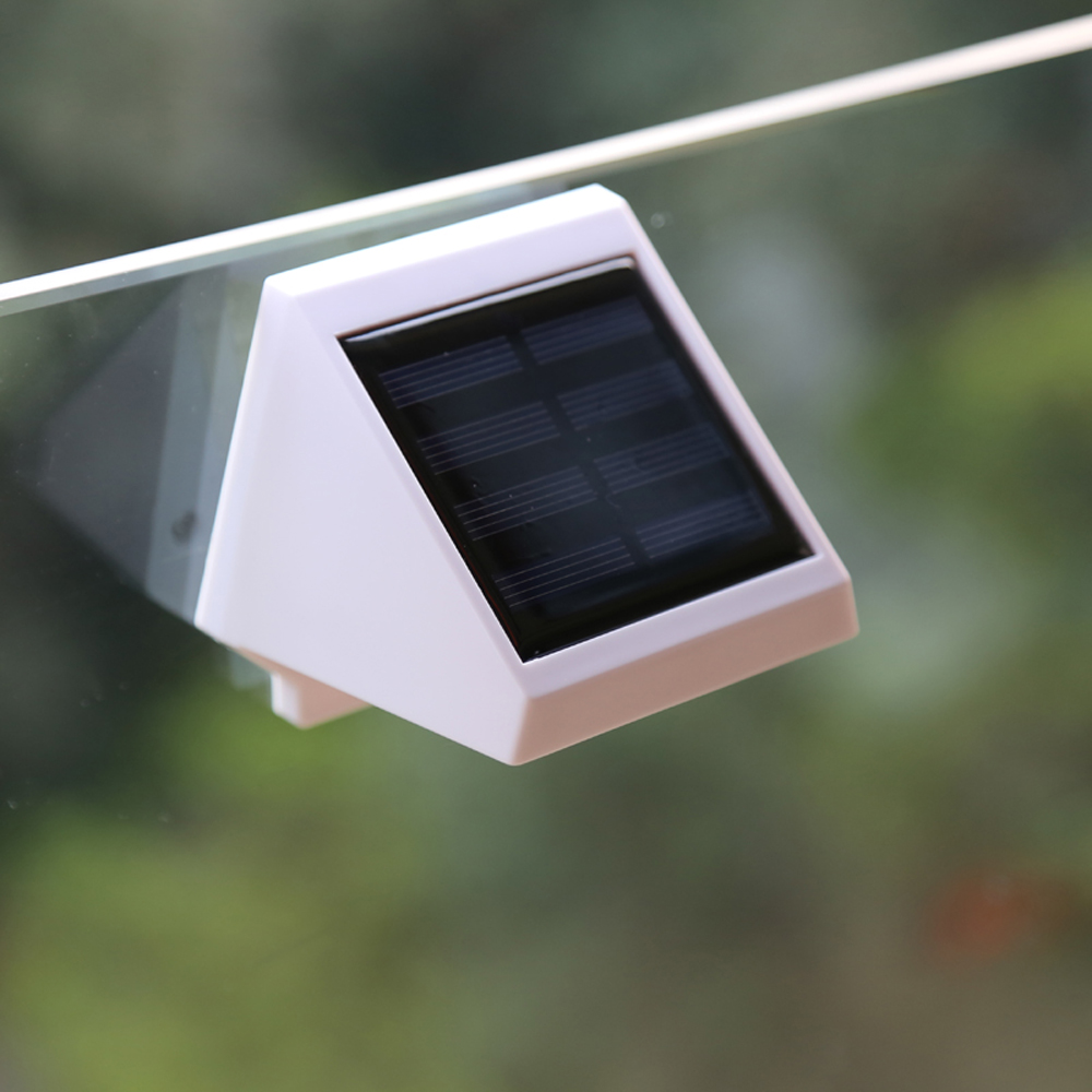 1pcs Outdoor Solar 4 LED Powered Wall Stairway Yard Garden Fence Spot Light Lamp