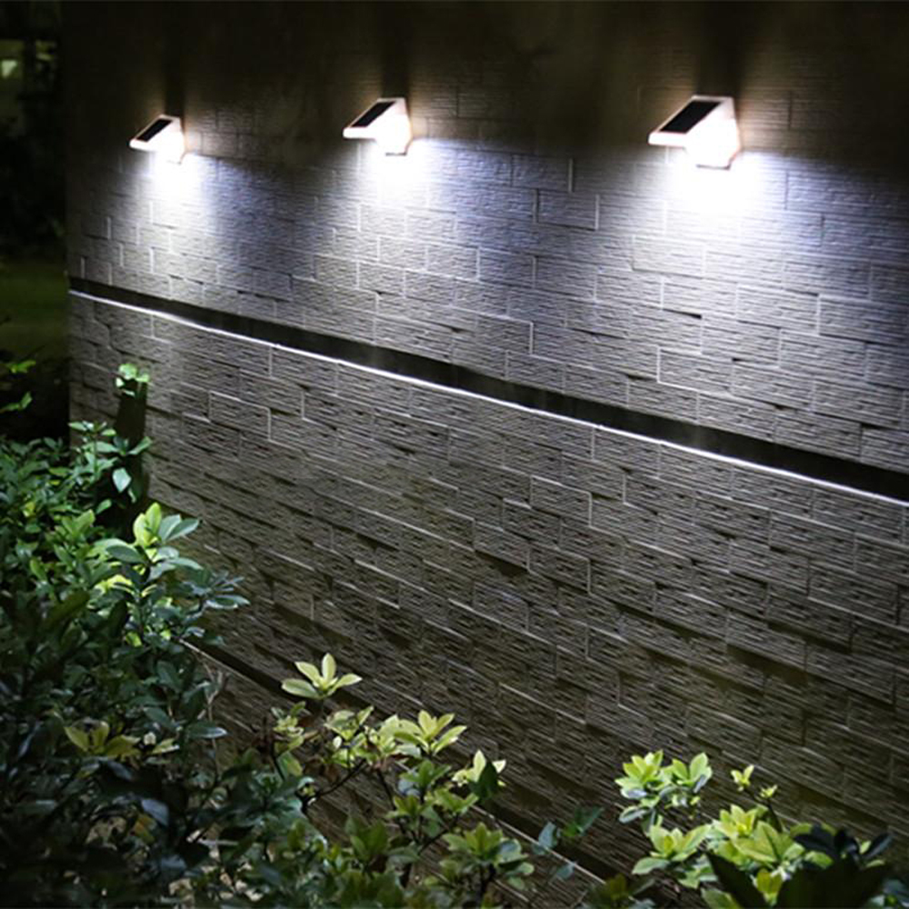 1pcs Outdoor Solar 4 LED Powered Wall Stairway Yard Garden Fence Spot Light Lamp