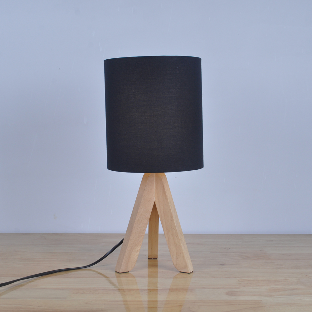 Creative Triangle Bracket Desk Lamp for Home