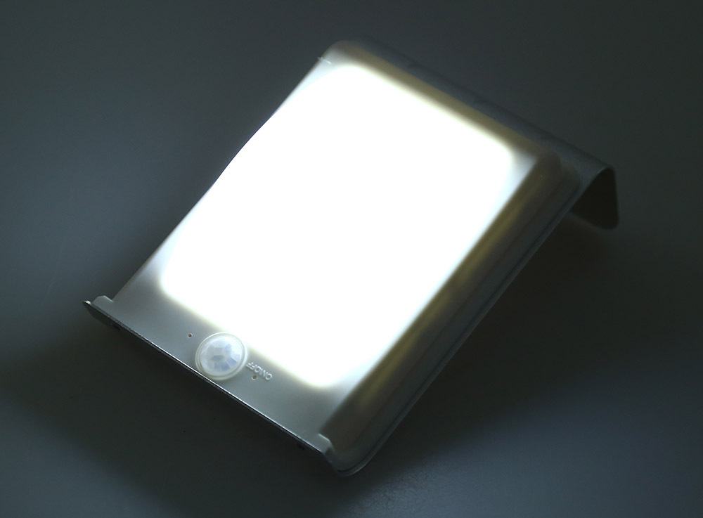 YY001 16 LEDs Outdoor Solar Motion Light Energy Saving Infrared Sensor Wall Lamp